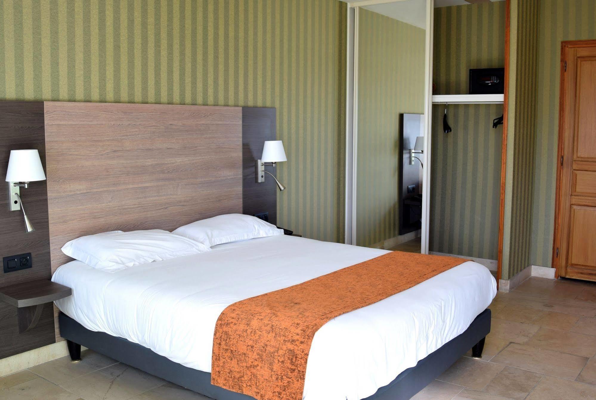 Logis Des Sources Hotel Creney-pres-Troyes Luaran gambar